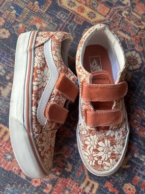 Vans Old Skool Kids Floral Velcro Sneakers - Rust and White / EUC 2